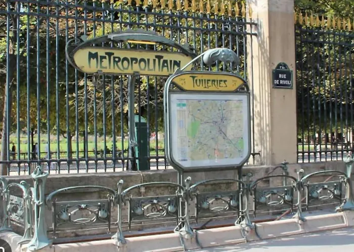 La Du Louvre アパート
